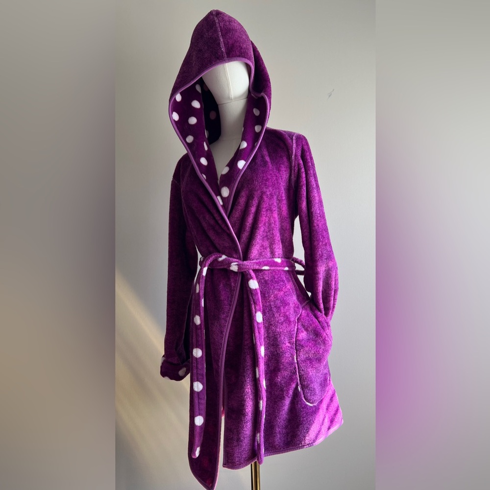 Reversible Joe Boxer Plush Purple Robe - Picture 6 of 9
